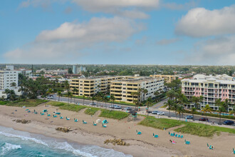 Beach House in Deerfield Beach, FL - Building Photo - Building Photo