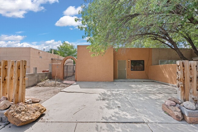 property at 1178 Calle Madera