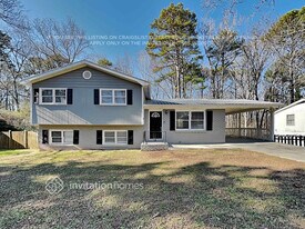 4120 Rocky Face Dr in Douglasville, GA - Building Photo