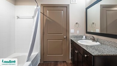 13920 Mandolin Dr in Houston, TX - Foto de edificio - Building Photo