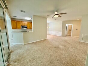 8531 Little Swift Cir in Jacksonville, FL - Building Photo - Building Photo