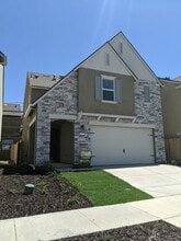 4236 Rutherford Ave in Merced, CA - Building Photo - Building Photo