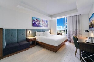 1780 Polk St in Hollywood, FL - Building Photo