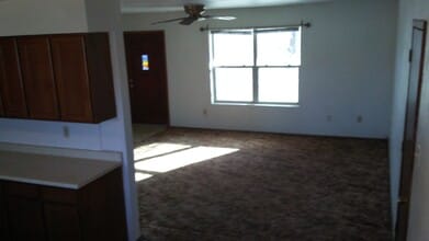 706 S Fourth St in Gallup, NM - Building Photo - Building Photo