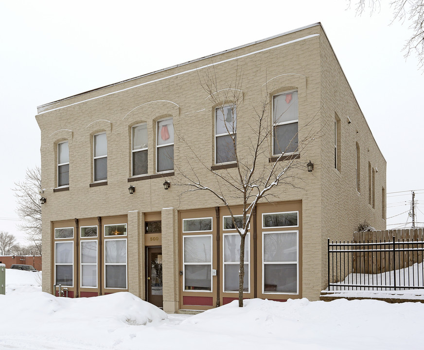 500 Sherburne Ave in St. Paul, MN - Foto de edificio