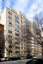 320 West 76th St in New York, NY - Building Photo - Building Photo