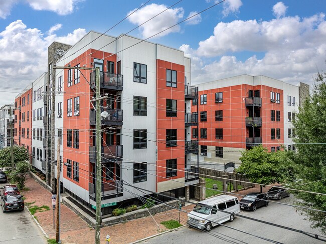 Old Stone Row in Richmond, VA - Foto de edificio - Building Photo