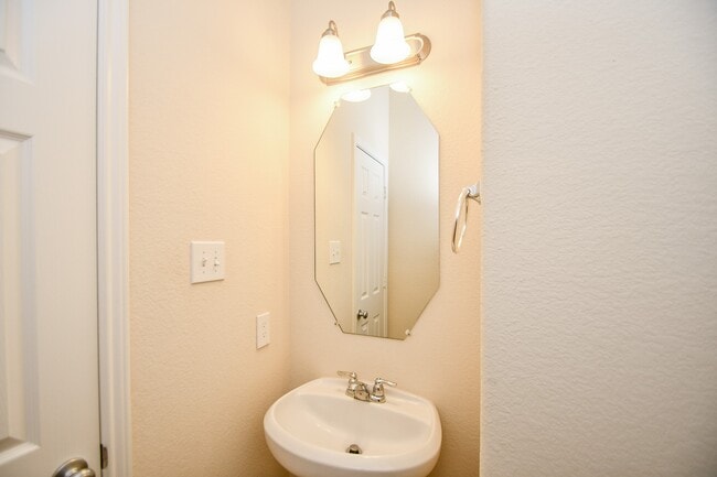 property at 2135 Waterford Park St