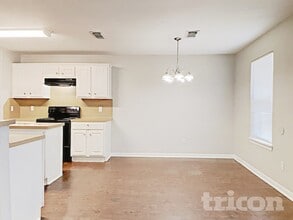 220 Kellyn Ct in Conroe, TX - Building Photo - Building Photo