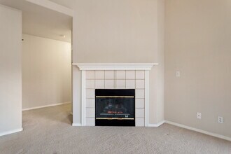 Stylish 3-Bed Condo in Gated Community – J in Colorado Springs, CO - Building Photo - Building Photo