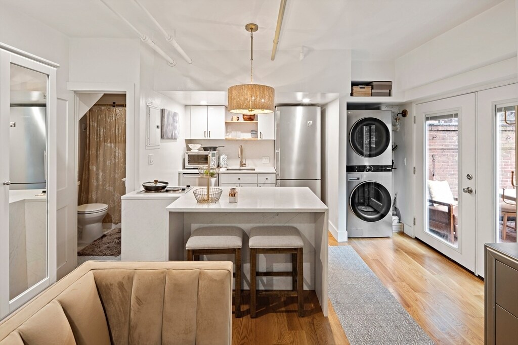 364 Marlborough St in Boston, MA - Building Photo