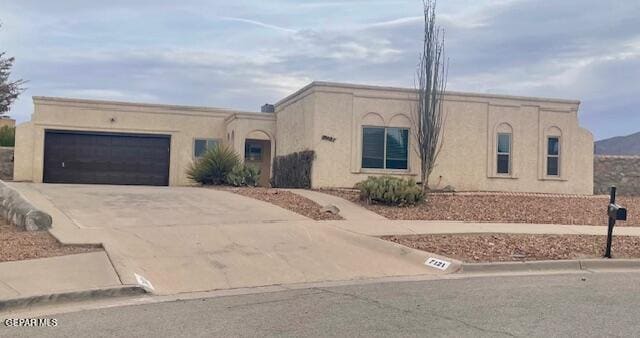 property at 7121 Gran Vida Dr