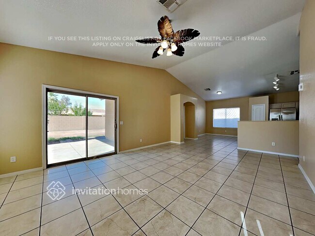 7030 W Villa St in Phoenix, AZ - Building Photo - Building Photo