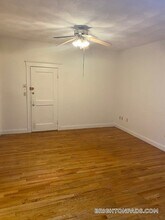 17 Cummings Rd, Unit 4 in Boston, MA - Building Photo - Building Photo