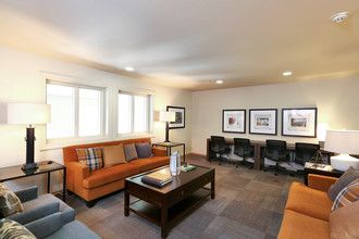 The Vintage at Arlington Senior Apartments in Arlington, WA - Foto de edificio - Building Photo