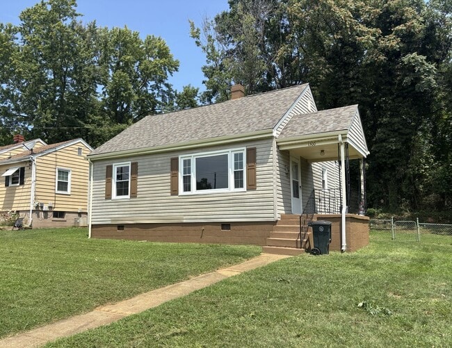 property at 1300 Harding St