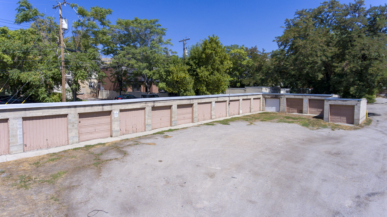 Villa Monterey Apartments in Salt Lake City, UT - Building Photo