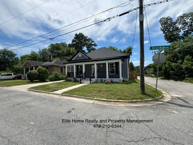 346 Grant Ave in Macon, GA - Building Photo - Building Photo