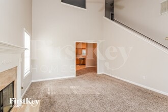 135 Lexington Ct, Unit C28 in Woodstock, GA - Foto de edificio - Building Photo