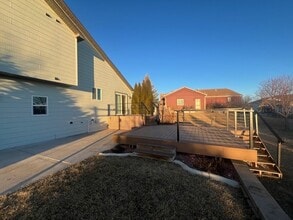6814 Riviera Ct in Rapid City, SD - Foto de edificio - Building Photo
