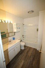 5006 Chess Dr in Anchorage, AK - Building Photo - Building Photo