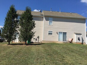 9902 Spring Park Dr in Charlotte, NC - Building Photo - Building Photo