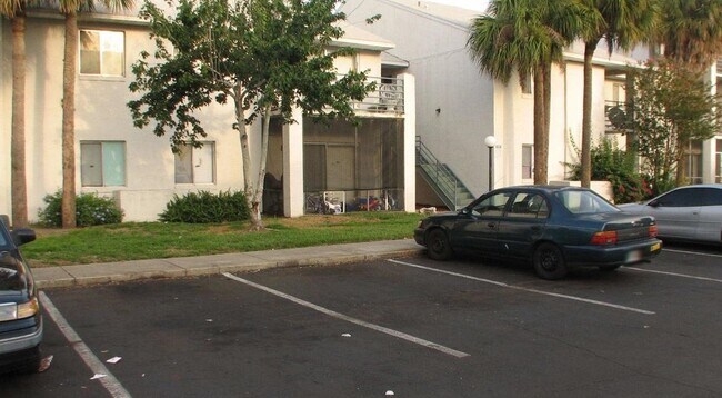 property at 5220 Via Hacienda Cir