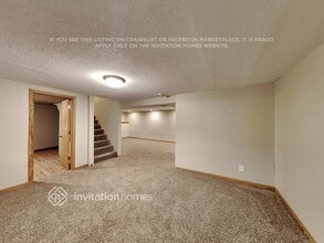 707 Oakland Cir in Burnsville, MN - Building Photo - Building Photo
