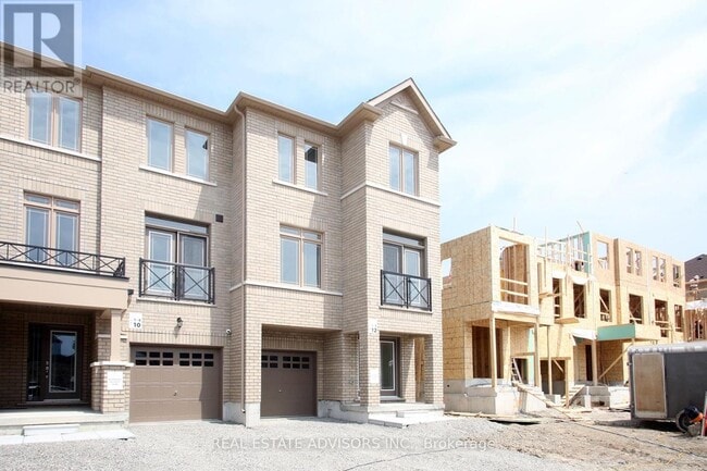 property at 12 Elgin Ct