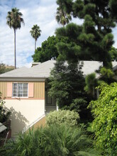 1648 N Ogden Dr in West Hollywood, CA - Foto de edificio - Building Photo