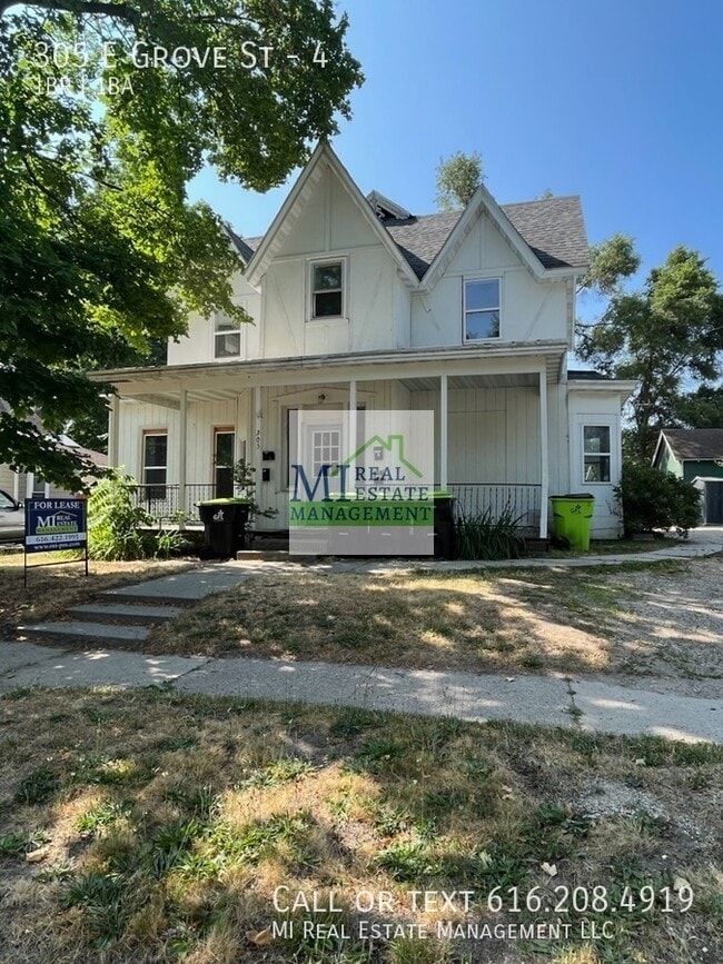 property at 305 E Grove St