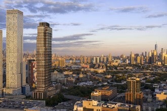 505 Summit in Jersey City, NJ - Building Photo - Building Photo