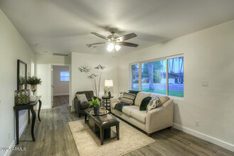 4208 E Turney Ave in Phoenix, AZ - Building Photo - Building Photo
