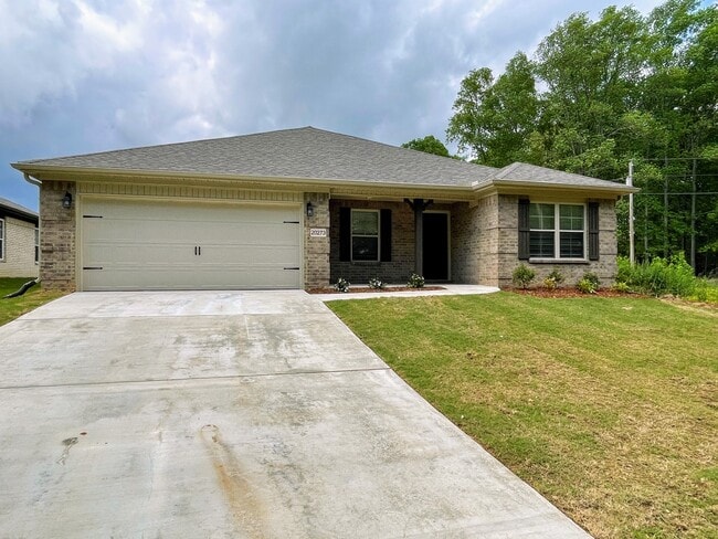 20273 Yarbrough Rd in Athens, AL - Building Photo - Building Photo