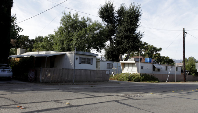 Pleasanton Mobile Home Park in Pleasanton, CA - Building Photo - Building Photo