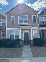 6367 Ellenwood Dr in Rex, GA - Building Photo