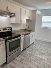 4908 W Ingraham St in Tampa, FL - Building Photo - Building Photo