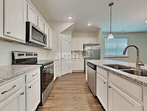 24 Crabapple Cir in Savannah, GA - Building Photo - Building Photo