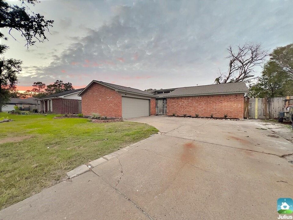 13107 Ferry Hill Ln in Houston, TX - Building Photo