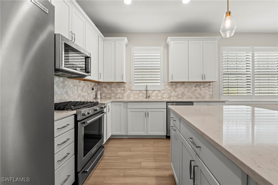 17416 Corsini Dr in Ft. Myers, FL - Building Photo