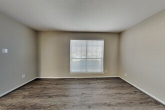 16923 Poplar Hill St in Houston, TX - Building Photo - Building Photo