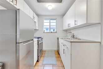 530 15th St in Miami Beach, FL - Building Photo - Building Photo