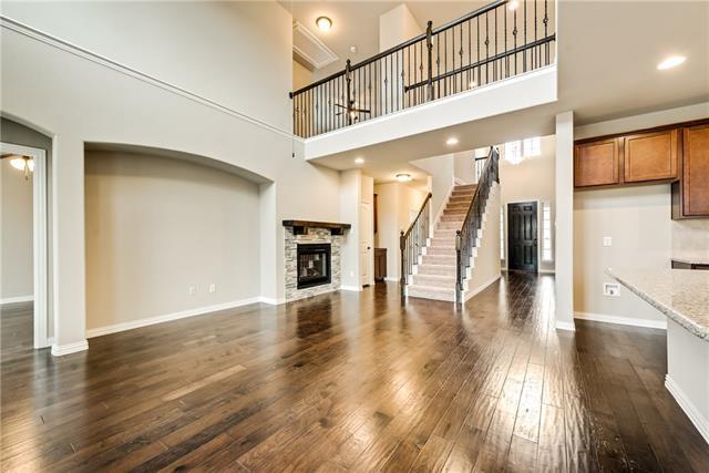 property at 11504 Skylor Ave