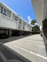 1000 99th St in Bay Harbor Islands, FL - Building Photo - Building Photo