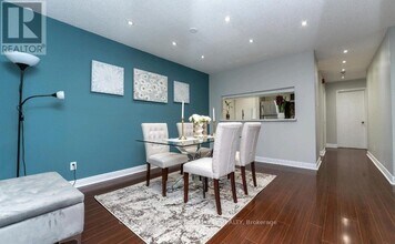 95 Trailwood Dr in Mississauga, ON - Building Photo - Building Photo