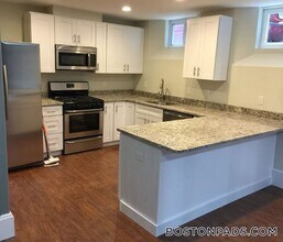 231 Norfolk St in Cambridge, MA - Building Photo - Building Photo