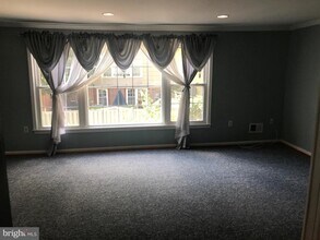 4426 Scarborough Square in Alexandria, VA - Building Photo - Building Photo