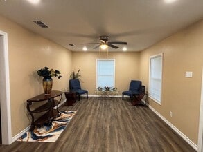 2075 FM 2625 in Marshall, TX - Foto de edificio - Building Photo