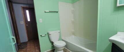 734 Countryside Dr in Fargo, ND - Building Photo - Building Photo
