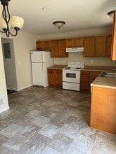 1222 Elm Tree Commons Ct in Moscow Mills, MO - Foto de edificio - Building Photo